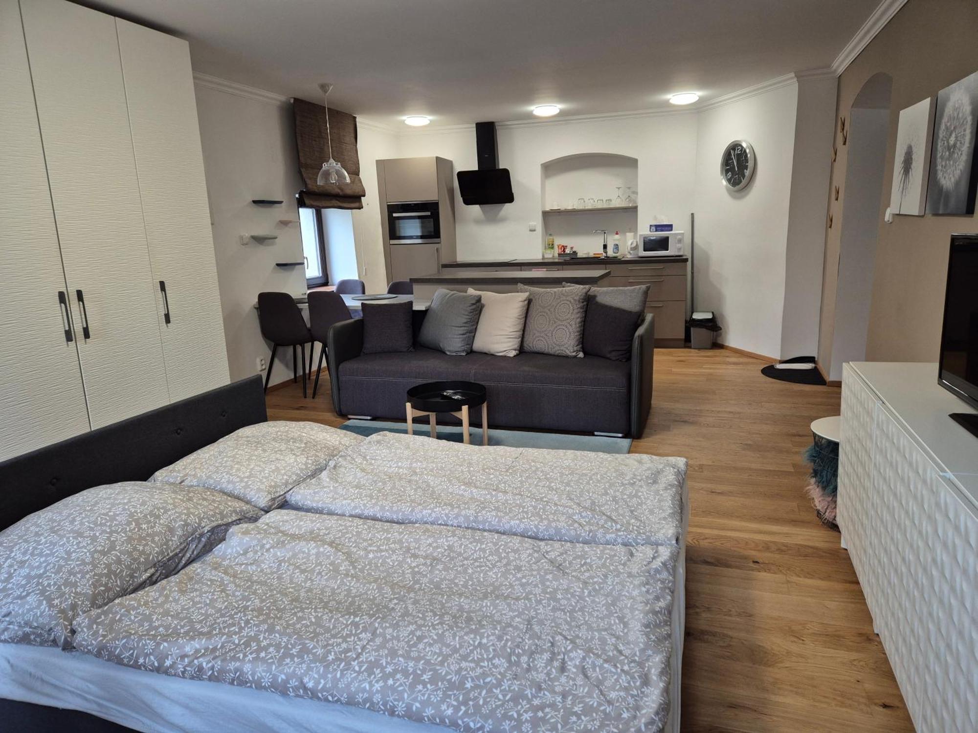 The Gusto Apartman Chomutov Extérieur photo